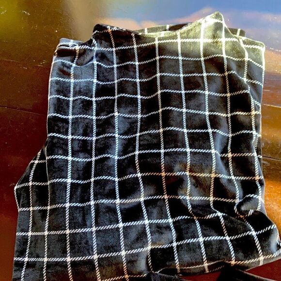 Land’s End Plus Size Velour lounge set black white print top black pajamas XL - Picture 1 of 10